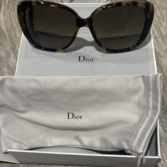 Dior Women's Brown Tortoise Sunglasses - Picture 1 of 4